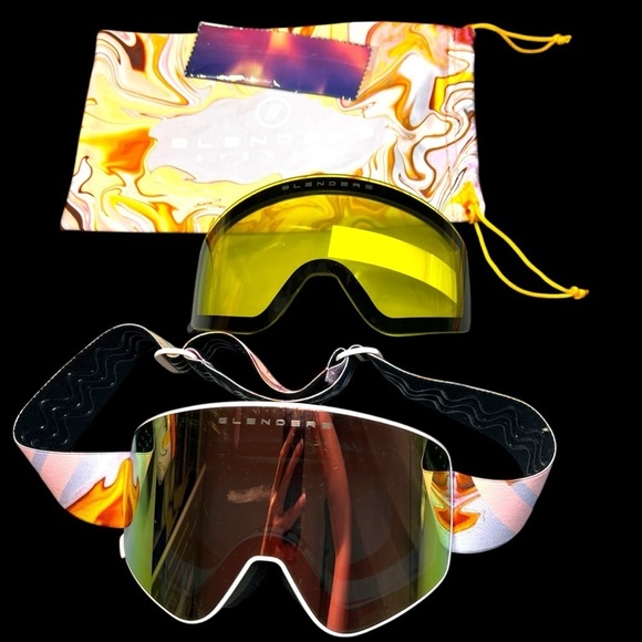 Blenders Aura Snow Googles - Picture 6 of 15